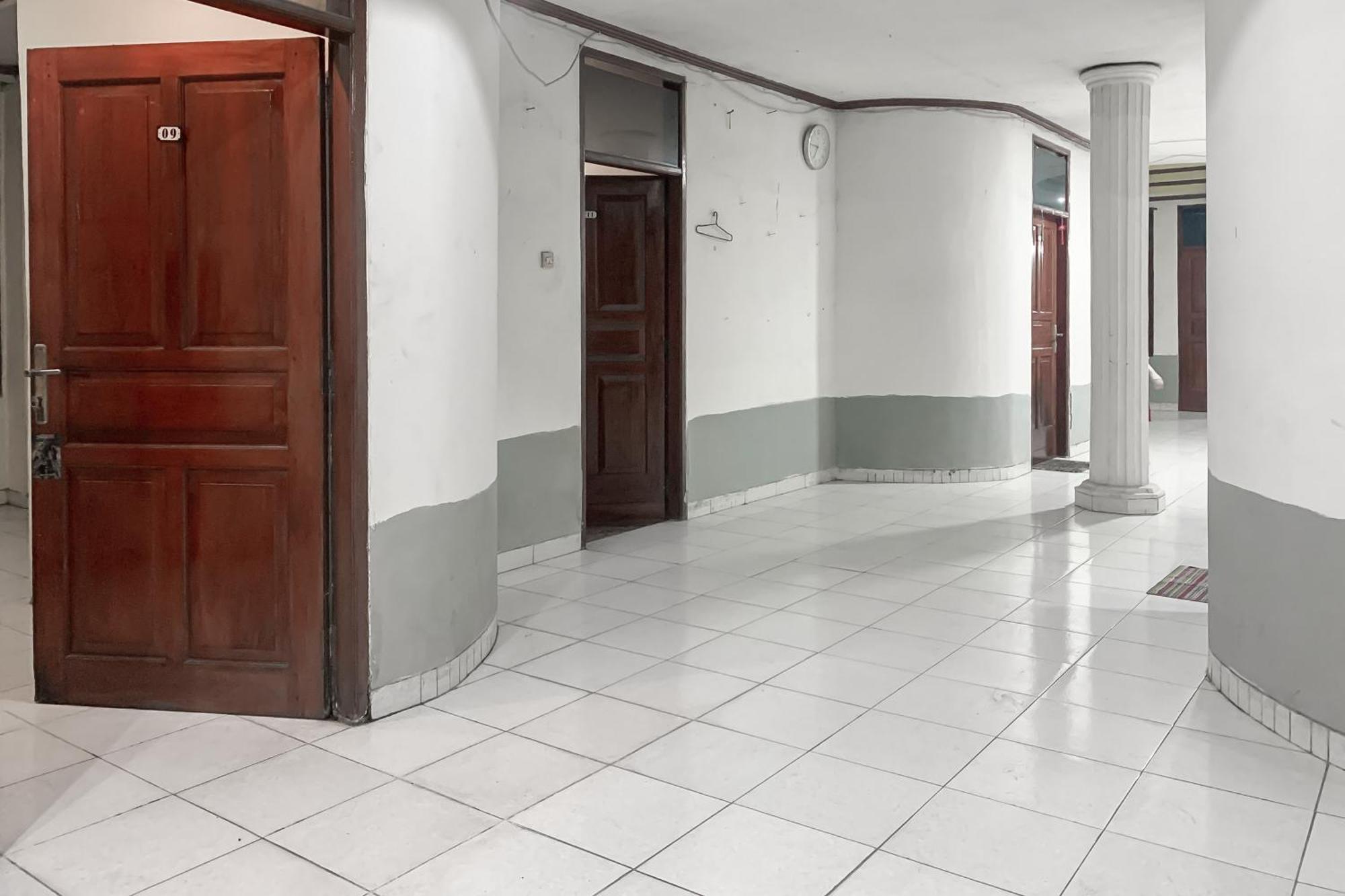 Hotel Bojongsoang Redpartner