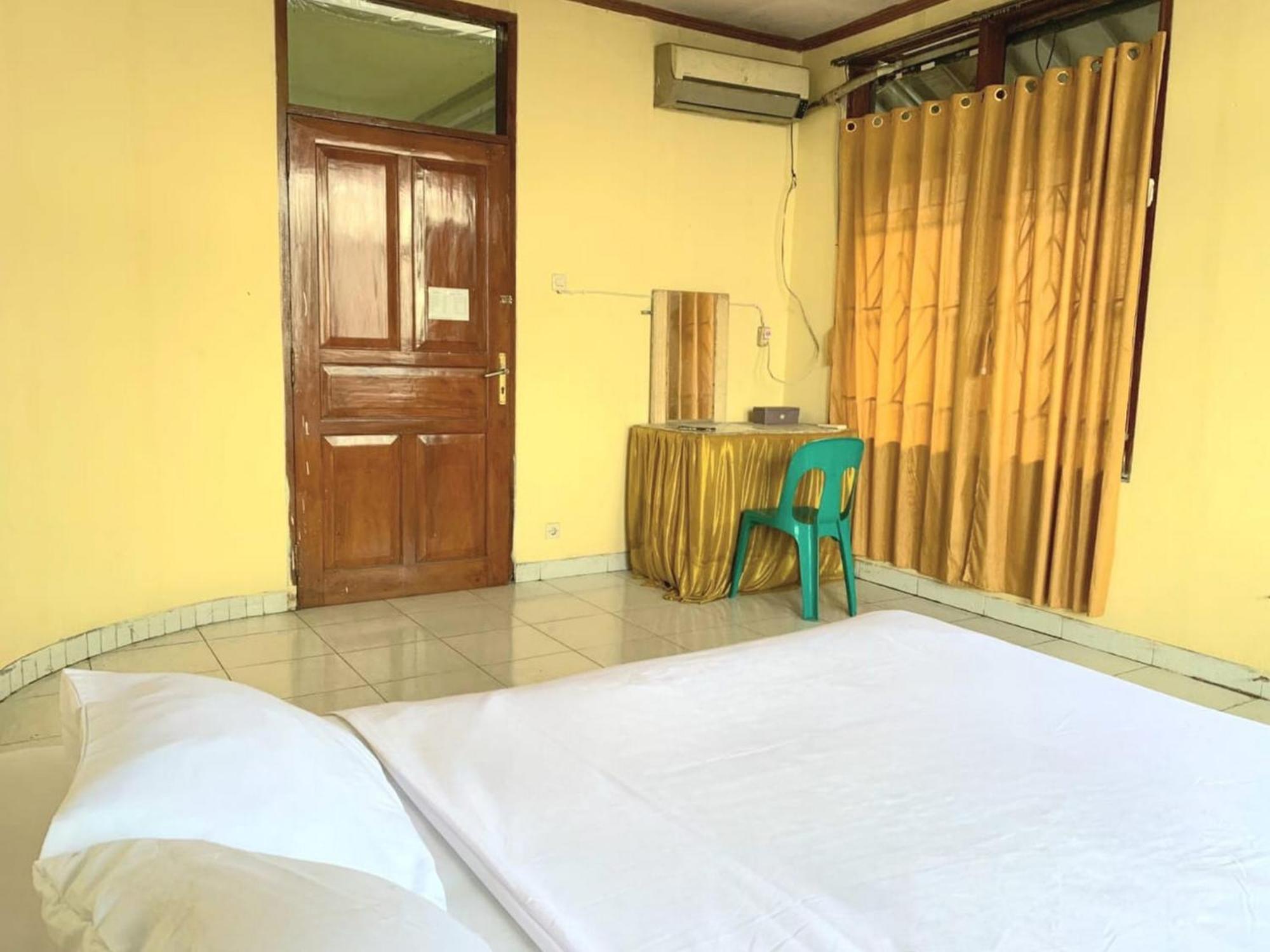 Hotel Bojongsoang Redpartner